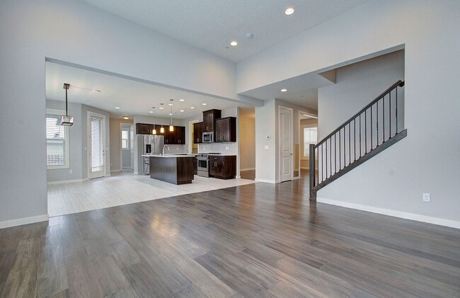 Building Photo - STUNNING CAMAS NORTH HILLS 4 BR, 3.5 BATH HOME~ CAMAS SCHOOLS~ PET FRIENDLY!