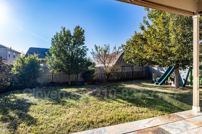 Building Photo - 7114 Capricorn Way