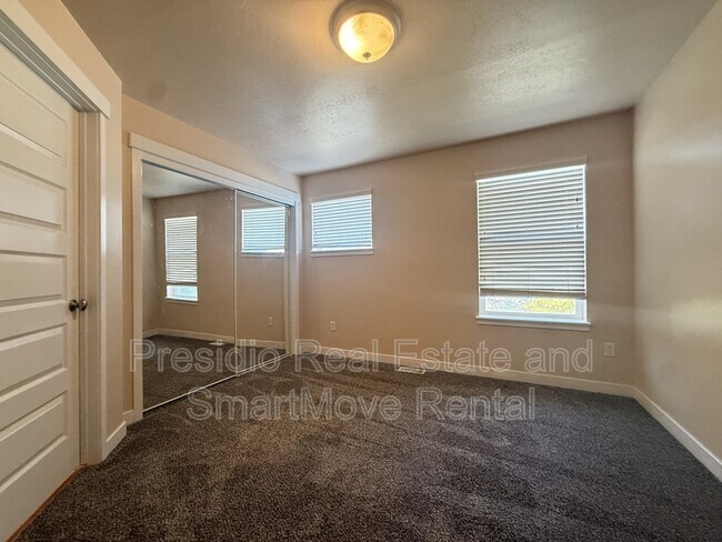 Building Photo - 2798 Asbury Ln