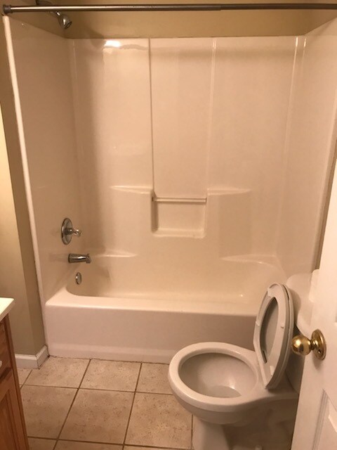 Building Photo - 350 Swindall Cir