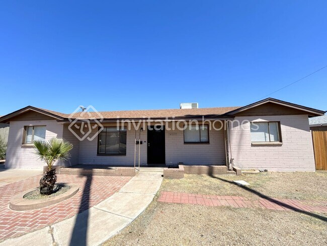 Primary Photo - 4601 N 50th Ave