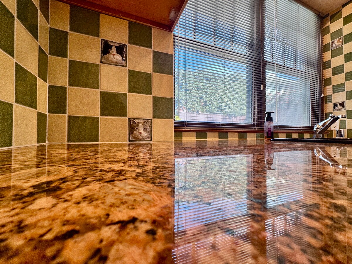 Building Photo - 2733 Russell St