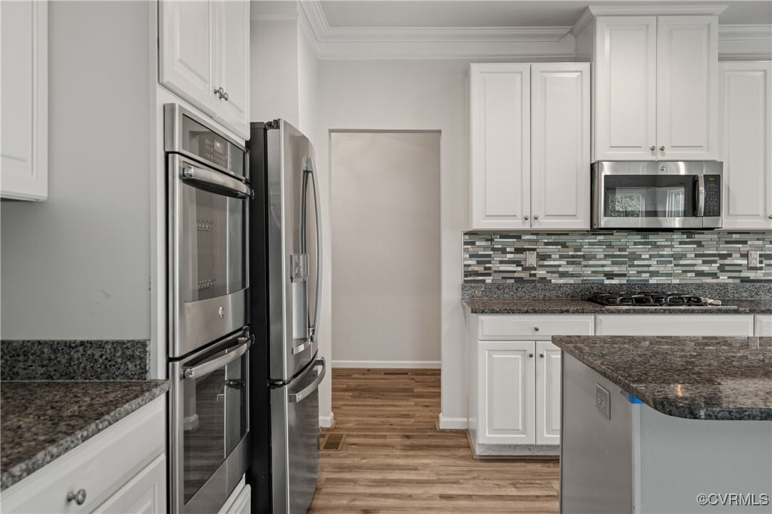 Building Photo - 16848 White Daisy Loop