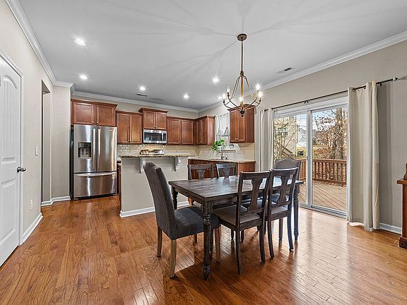 Building Photo - 59 Greenfield Ln