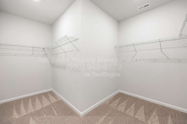 Building Photo - 412 Wild Dove Ct