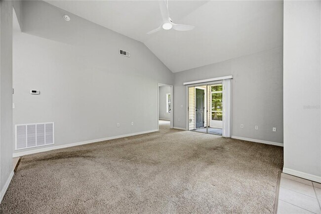 Building Photo - 13200 W Newberry Rd