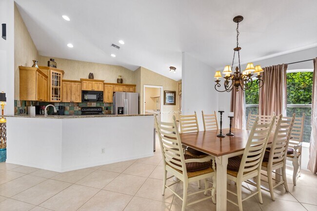 Building Photo - ** BRIARWOOD ** 3 BED / 2 BATH - POOL HOME - TURNKEY FURNISHED - SEASONAL OR SHORT TERM