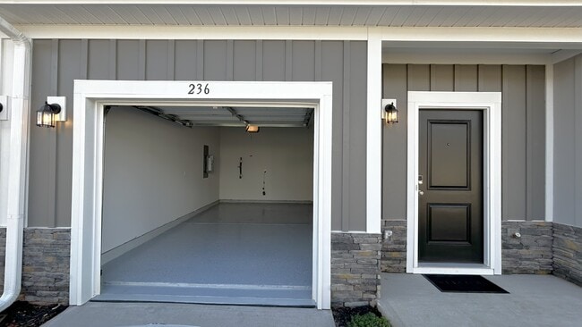 Building Photo - 236 Santorini Wy