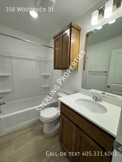 Building Photo - 358 Woodrock St