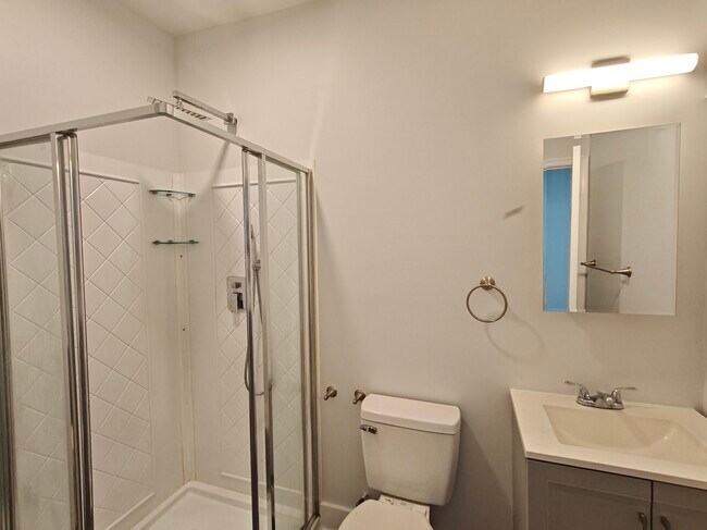 Building Photo - 3019 N Bambrey St
