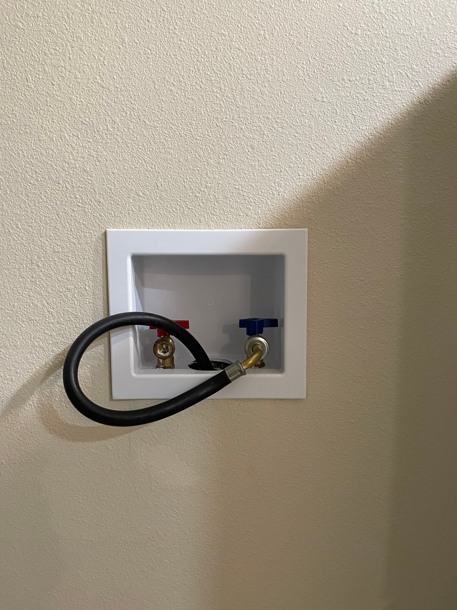 Building Photo - 2518 Quail Run Blvd N