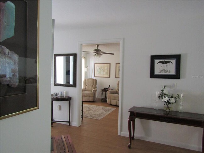 Building Photo - 5270 Villa Majorca Ct