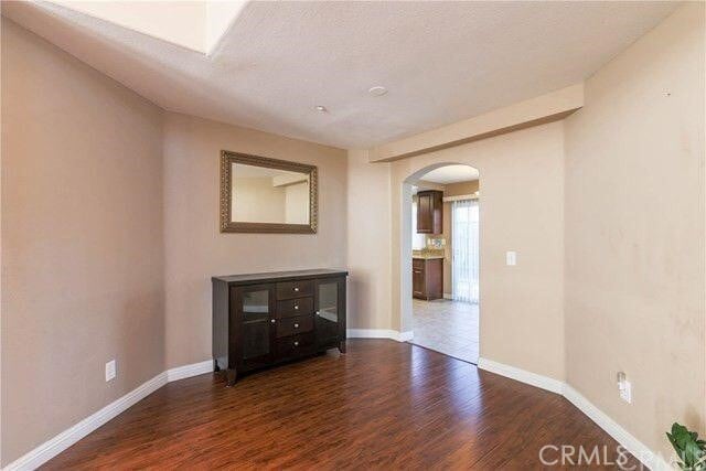 Building Photo - 820 N Justin Pl