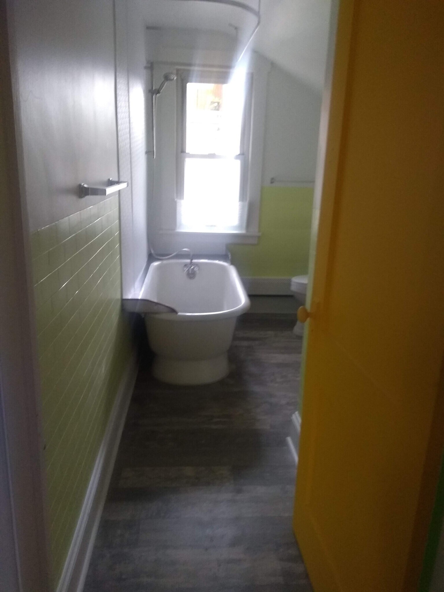 Bathroom - 523 W Beaver Ave