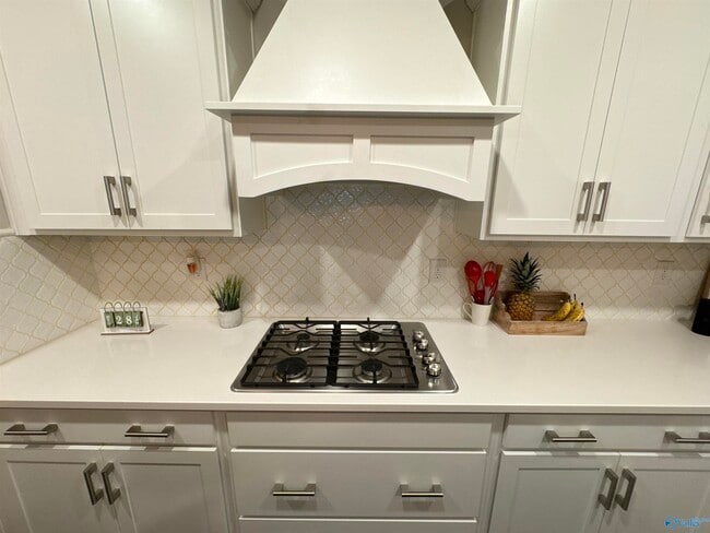 Building Photo - 414 Raleigh Elm Dr