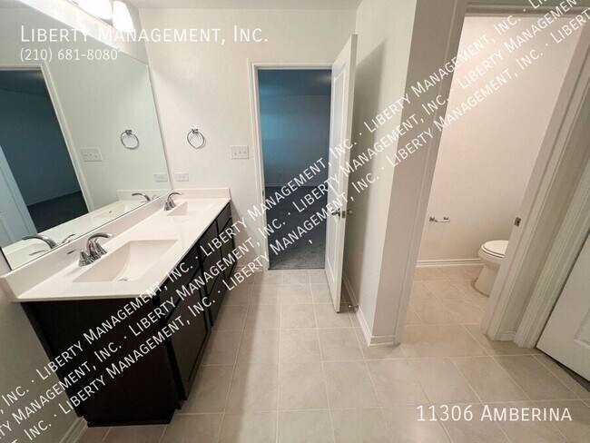 Building Photo - 11306 Amberina-