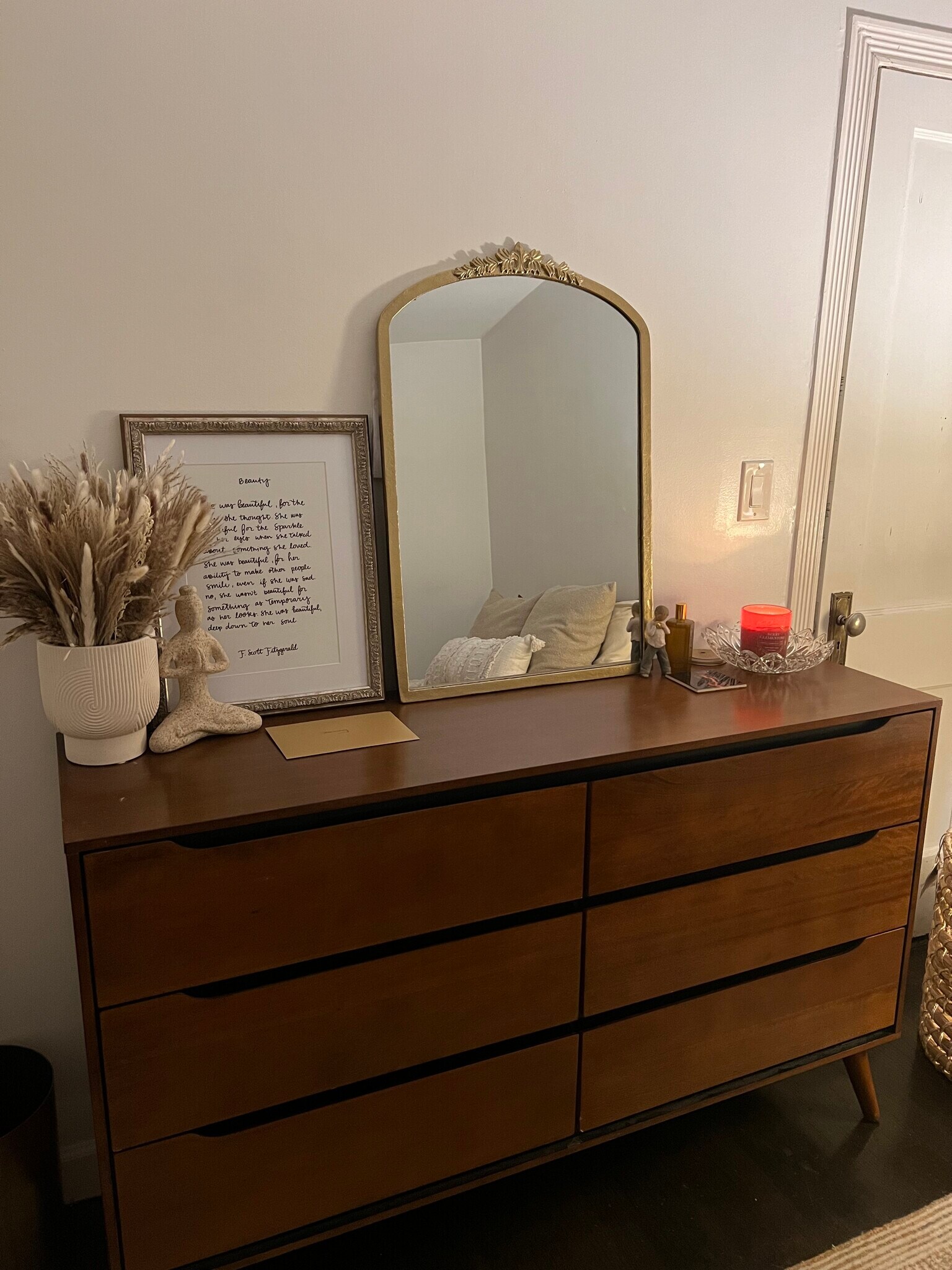 Building Photo - 5011 N Lawndale Ave