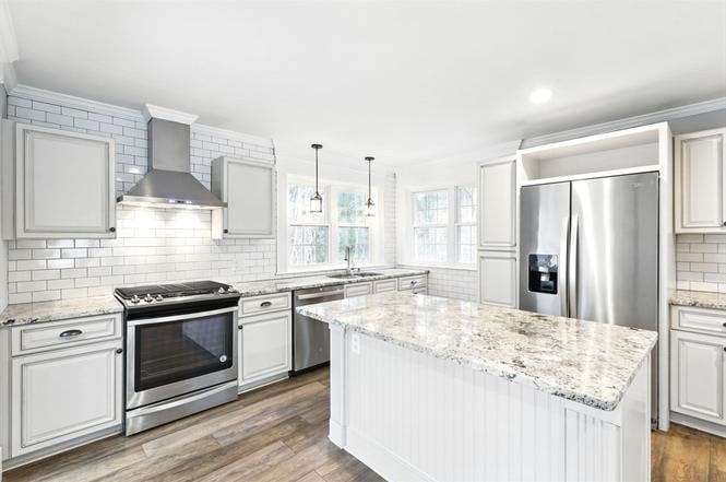 Building Photo - 56 Tallyho Dr