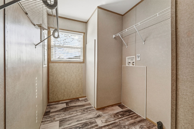 Building Photo - 35 Cinnamon Ln