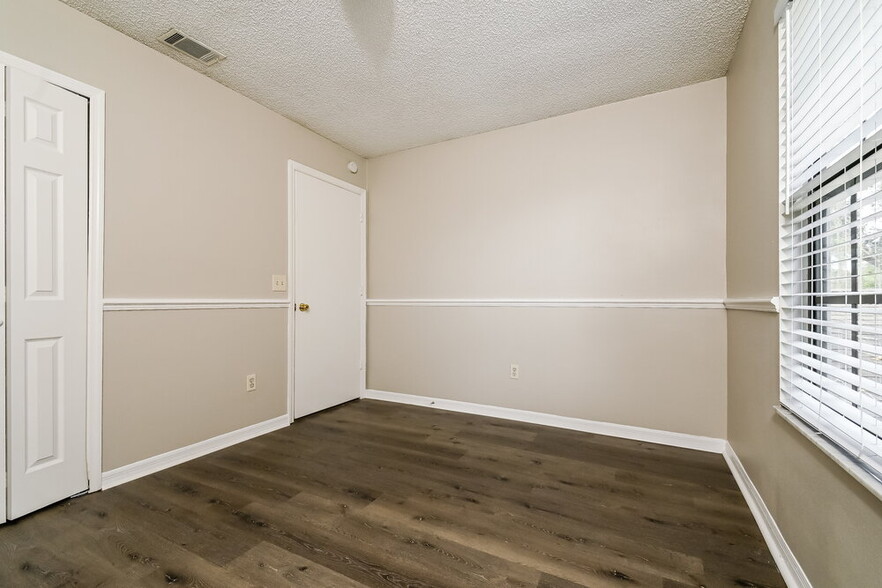 Building Photo - 2607 Shilo Ct