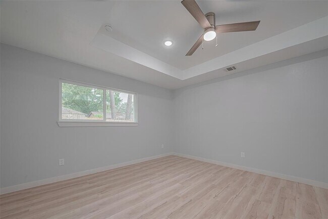 Building Photo - 25411 Friar Lake Ln
