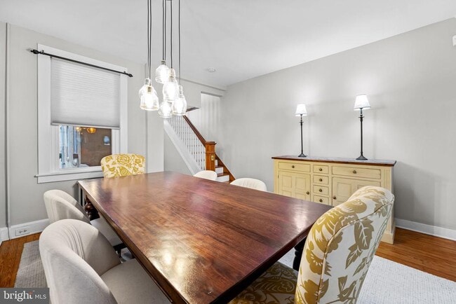 Building Photo - 307 S Exeter St