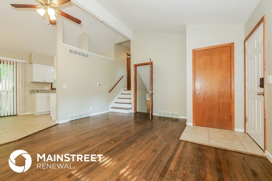 Building Photo - 7106 Ballentine St