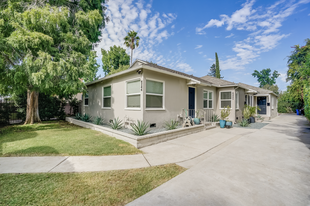 Building Photo - 4246 Tujunga Ave