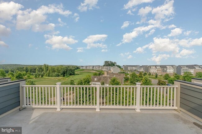 Building Photo - 1729 Cottonwood Grove Rd
