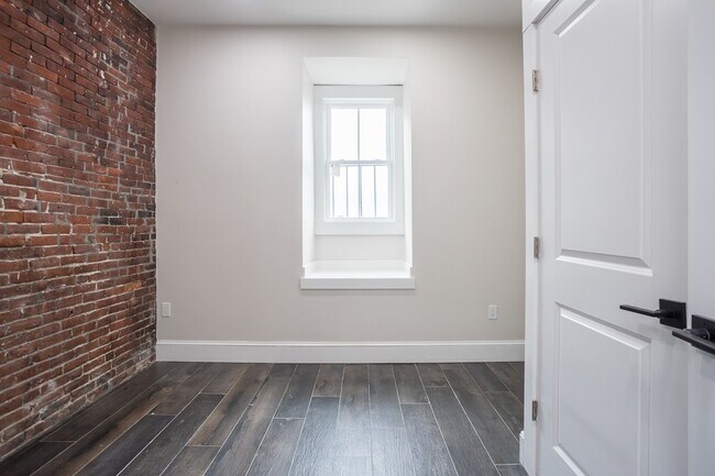 Building Photo - 603 Massachusetts Ave