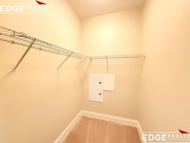 Building Photo - 59 Walpole St