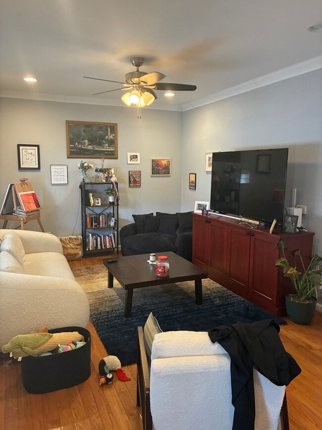 Building Photo - SPACIOUS LAWRENCEVILLE 3 BED 2.5 BATH! PERFECT LOCATION!