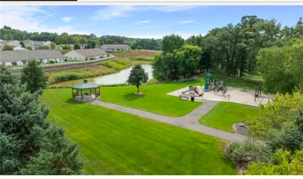 Building Photo - 7382 Timber Crest Dr S