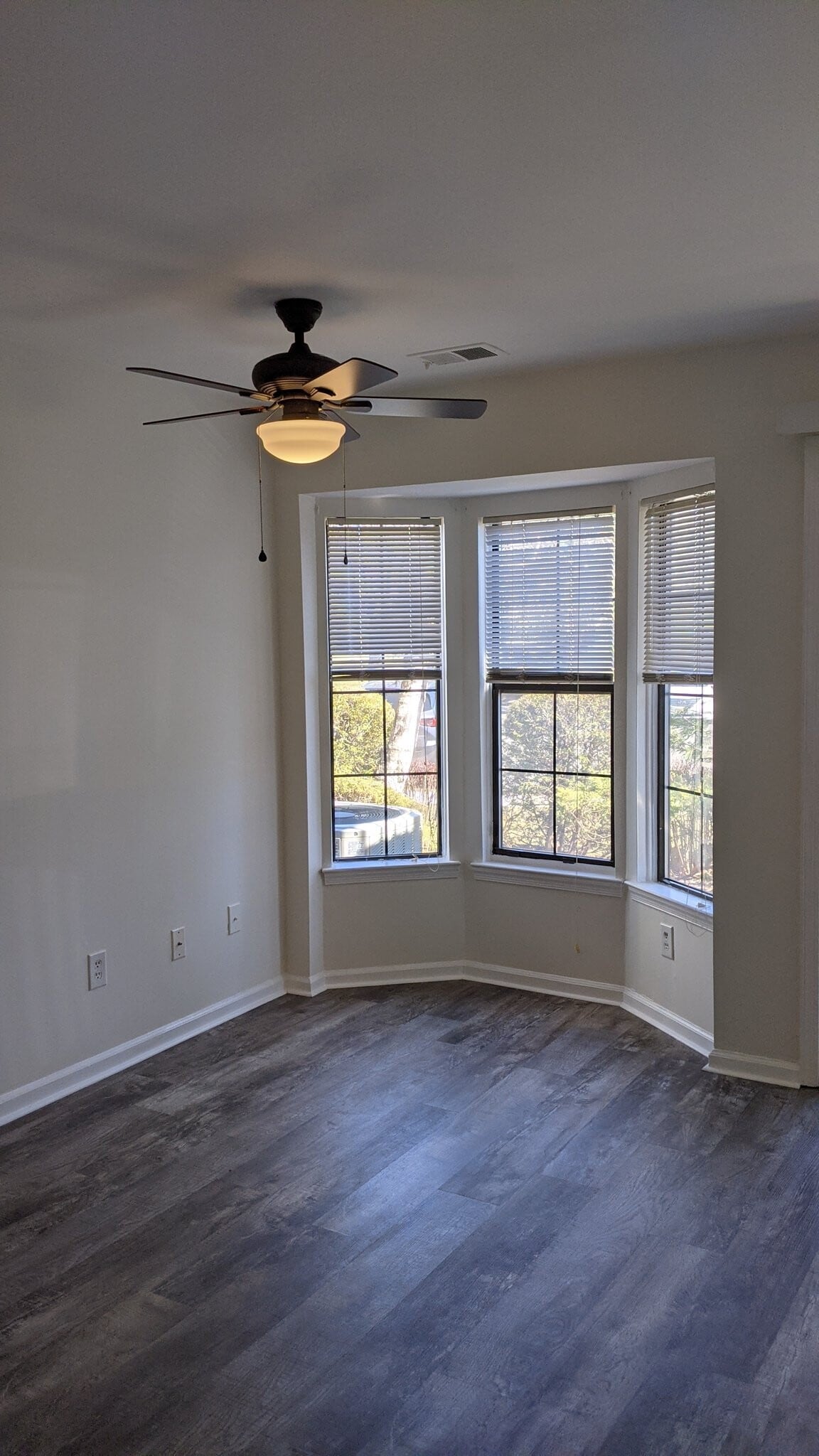 Building Photo - 282 Cozzens Ct