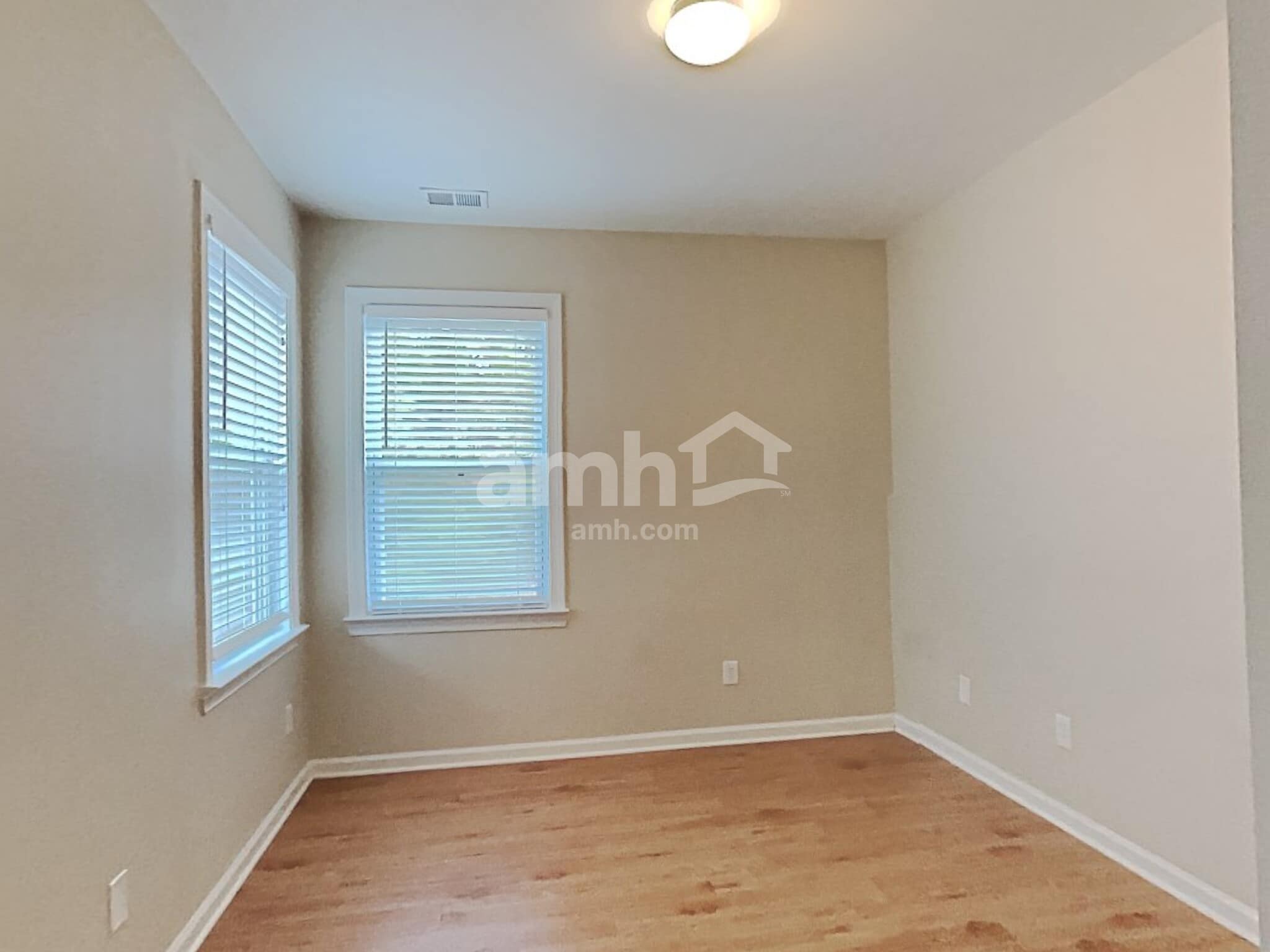 Building Photo - 3455 Arbroath Dr