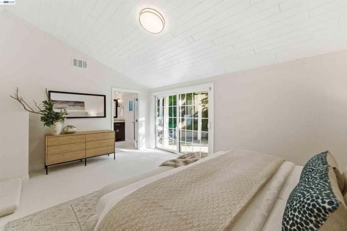 Building Photo - 36017 Plumeria Way