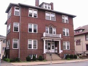 Building Photo - 124RES