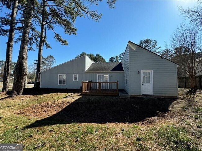 Building Photo - 17 Hartley Woods Dr