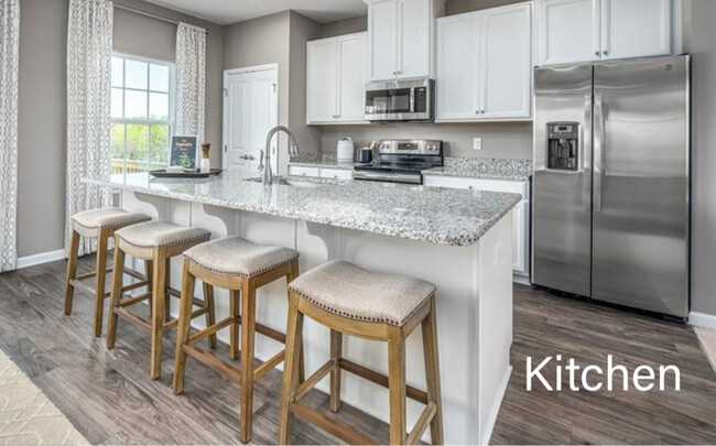 Building Photo - 7840 Blackbriar Wy