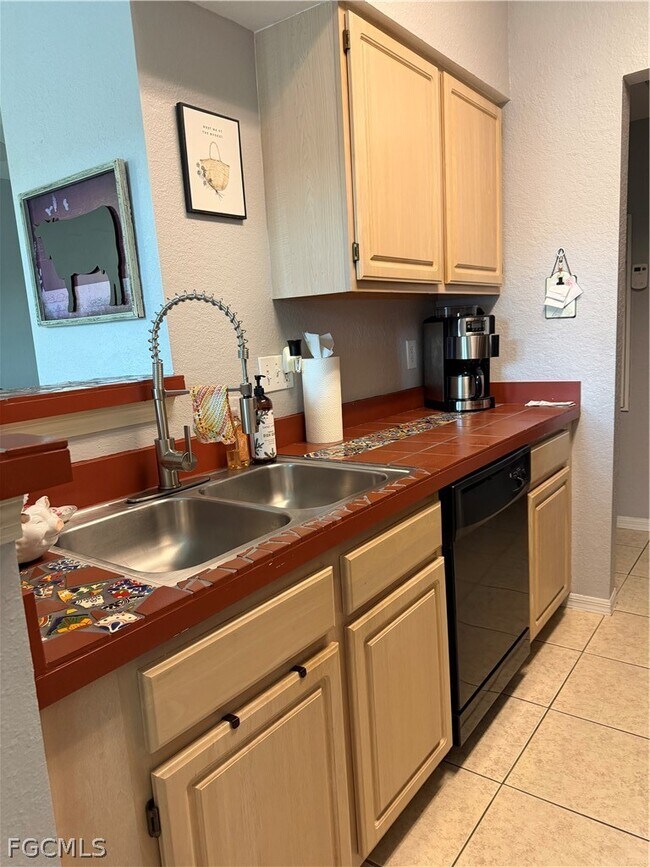 Building Photo - 23520 Walden Center Dr