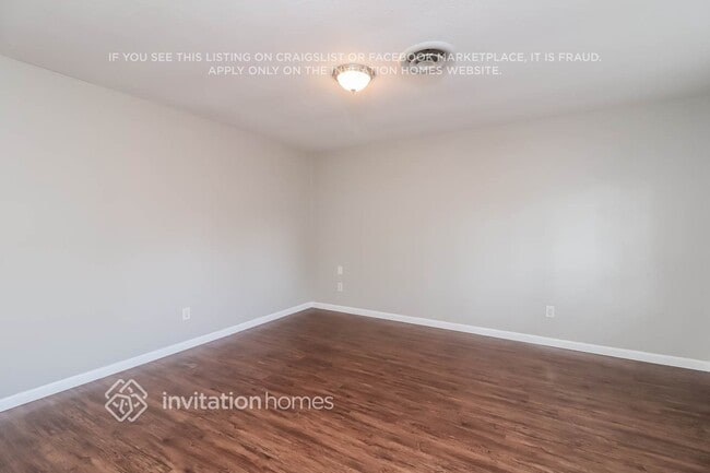 Building Photo - 2809 W Boyce Ave