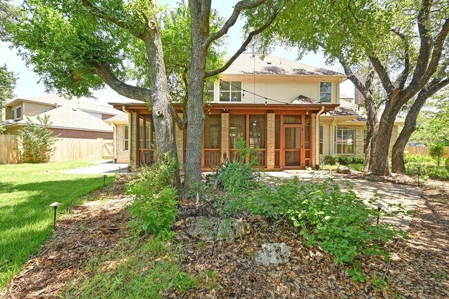 Building Photo - 11305 Nutwood Cove