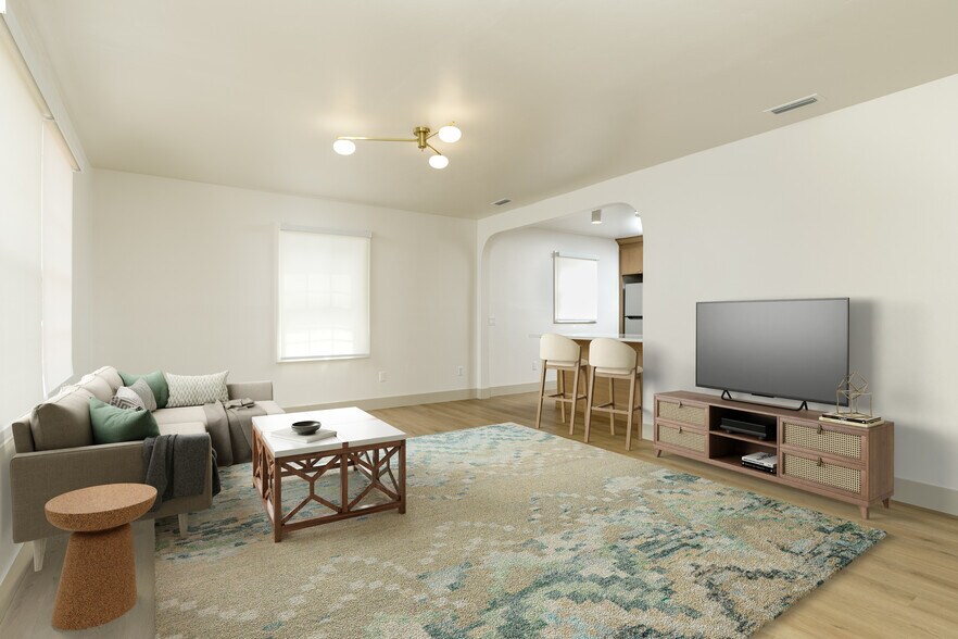 Building Photo - 2447 Delta Ct