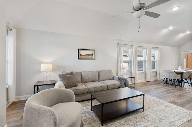 Building Photo - 1707 Aleia Cv