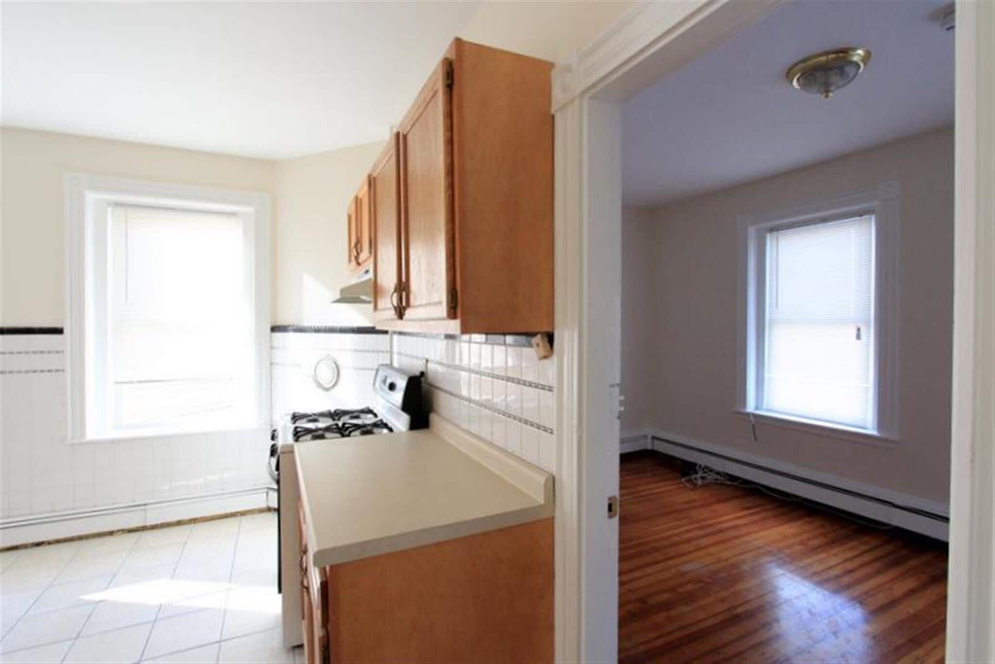 Building Photo - 10 Winter St