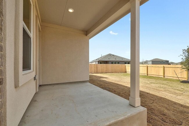 Building Photo - 105 Arbordale St