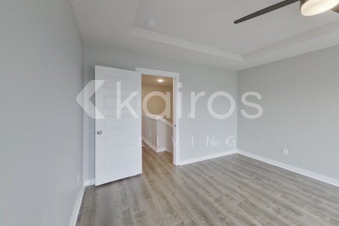 Building Photo - 6405 Upchurch Dr