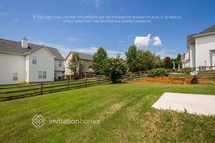 Building Photo - 202 Scanlon Rd