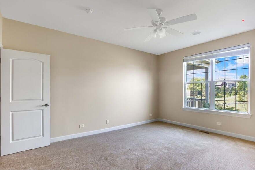 Building Photo - 23590 Sanctuary Club Dr