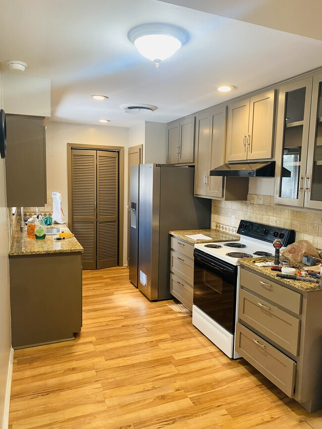 Building Photo - 106 Timber Ln Loop